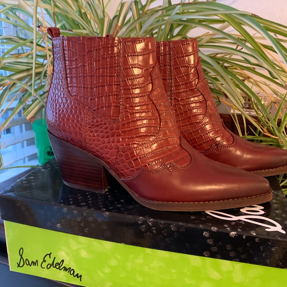 Sam Edelman cowboy